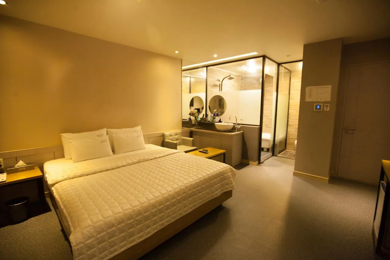 Songdo Pinehill Hotel Busan