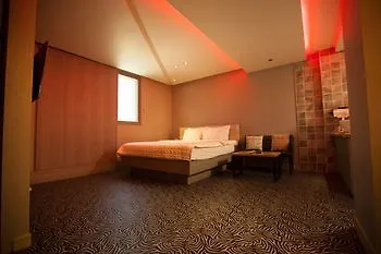 Songdo Pinehill Hotel Busan 2*,